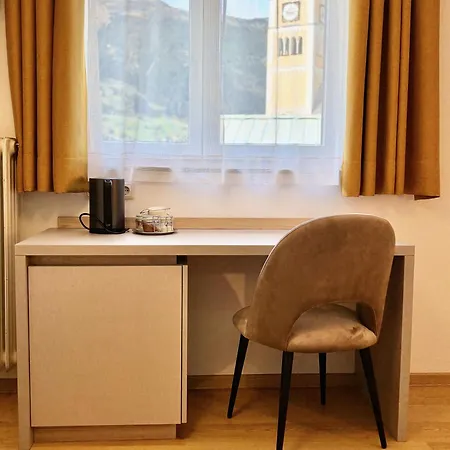 Haus Friedrichsburg מלון באד הופגסטין