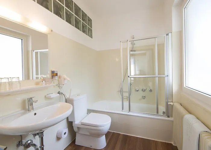 Haus Friedrichsburg 배드호프가스타인